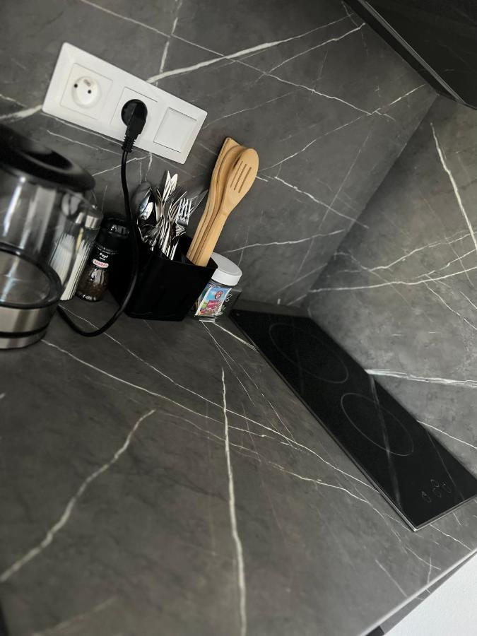 Hobiti Apartman - Bilbo Černá v Pošumaví Exteriör bild
